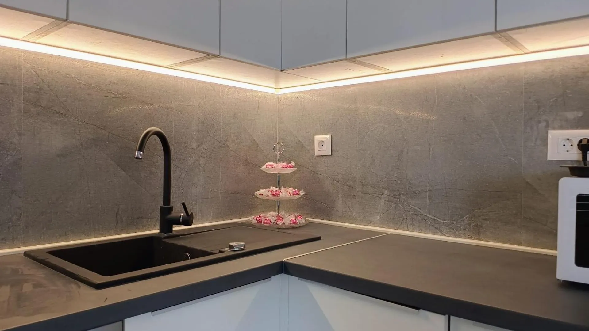 Residence Perleta Luxury Sea View Apartment With Jacuzzi Trogir
